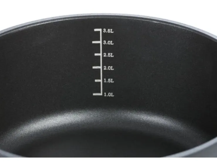 GSW Pfannen<Fleischtopf Profi Black Star mit Glasdeckel 16Cm