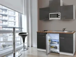 Respekta Pantryküchen|Miniküchen<Küchenzeile KB150WGMI 150 cm -Weiß Glänzend Grau